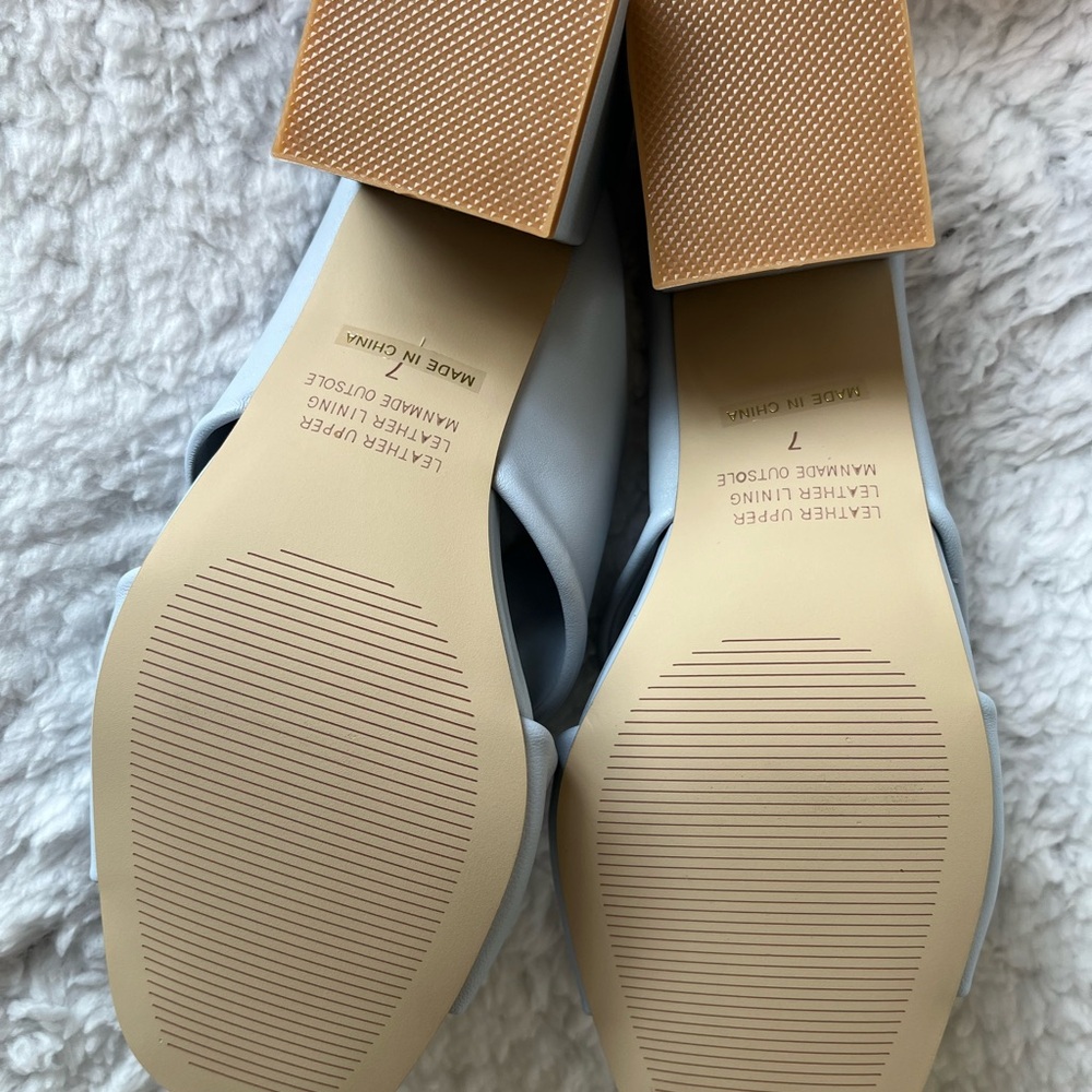 INTENTIONALLY BLANK Haze Sandal - Picture 4 of 6